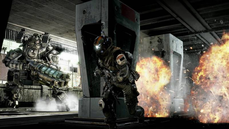 Titanfall: twórcy bronią niewielkiej liczby graczy na serwerach