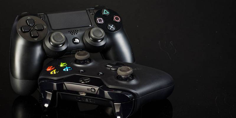 PS4 trafi w tym roku do 12 milionów domów, XOne do 9 milionów