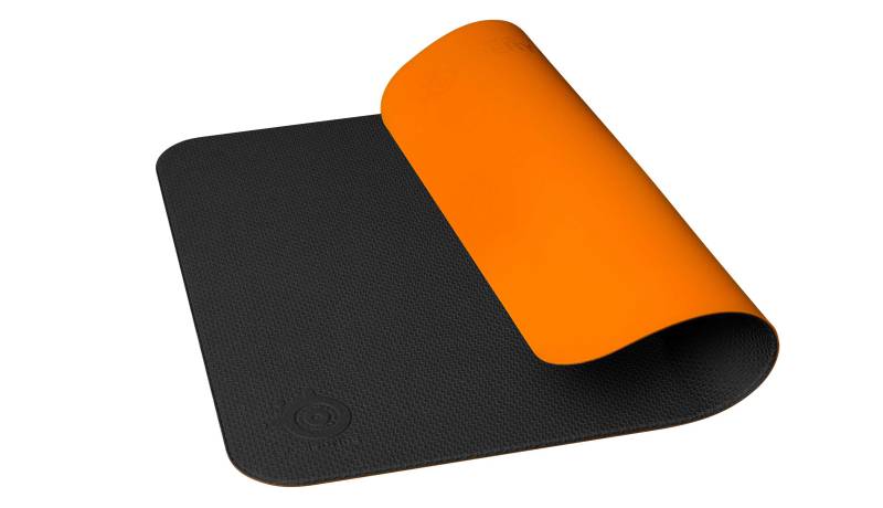 DeX – SteelSeries stworzył najwytrzymalszą podkładkę pod mysz?