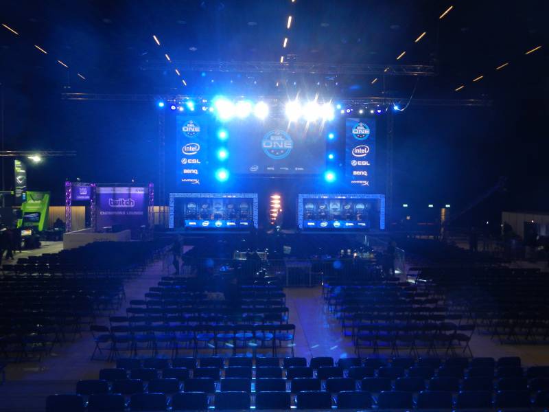 IEM 2015: Galeria z dnia pierwszego