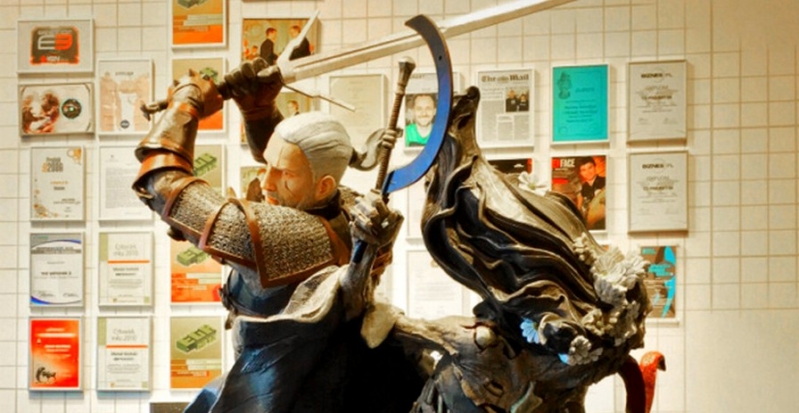 Wiedźmin i Wielka Orkiestra - CD Projekt wystawił na aukcję ogromną "figurkę" Geralta!