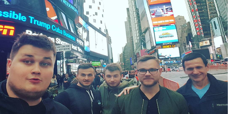 Virtus.pro z awansem do fazy pucharowej ESL One New York