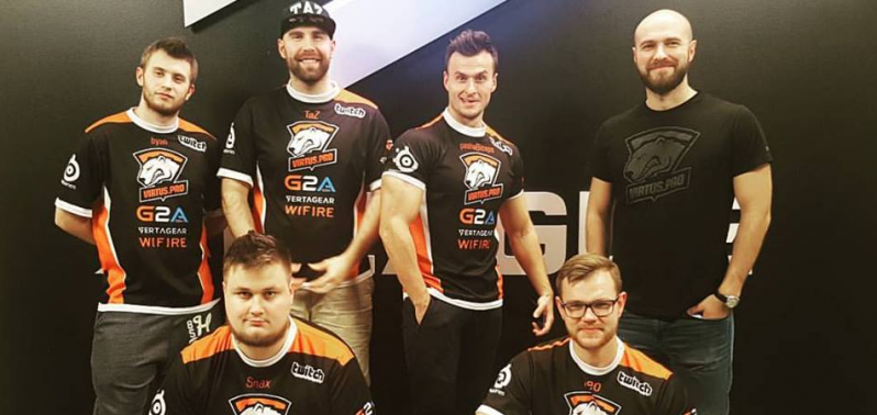 Virtus.pro zanotowało spadek w listopadowym rankingu HLTV. Starzy wyjadacze wracają na szczyt