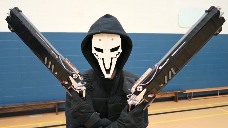 Shotguny Reaper'a z Overwatch odtworzone z klocków Lego