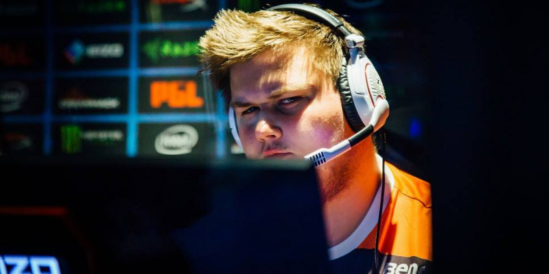 CS:GO - Snax po raz udowadnia, że jest bogiem USP-S