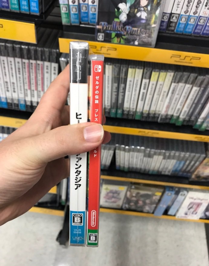 Pudełka do gier na Nintendo Switch są mniejsze od tych na PSP?!