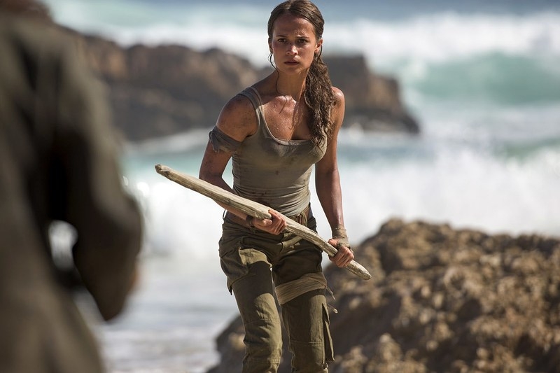 Alicie Vikander jako Lara Croft na dwóch nowych zdjęciach