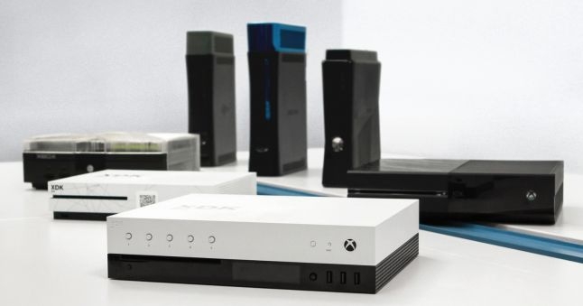 Tak prezentuje się Xbox Scorpio w wersji developerskiej