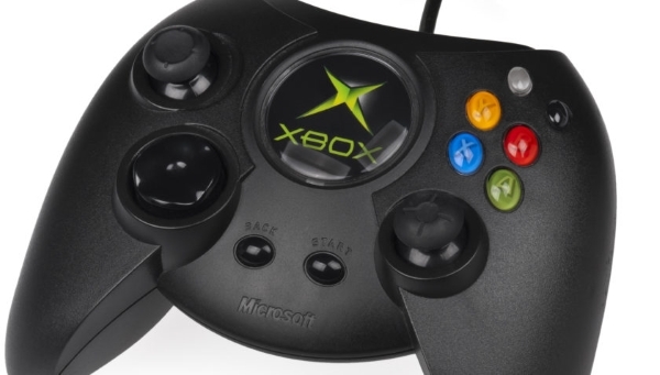 Odświeżony kontroler pierwszego Xboxa niebawem trafi do sklepów