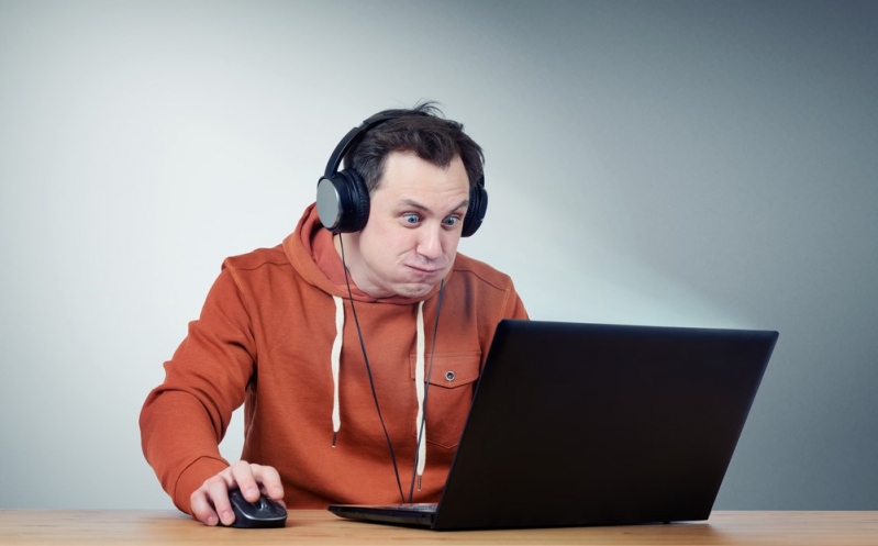 Jakie wady i zalety mają laptopy gamingowe?
