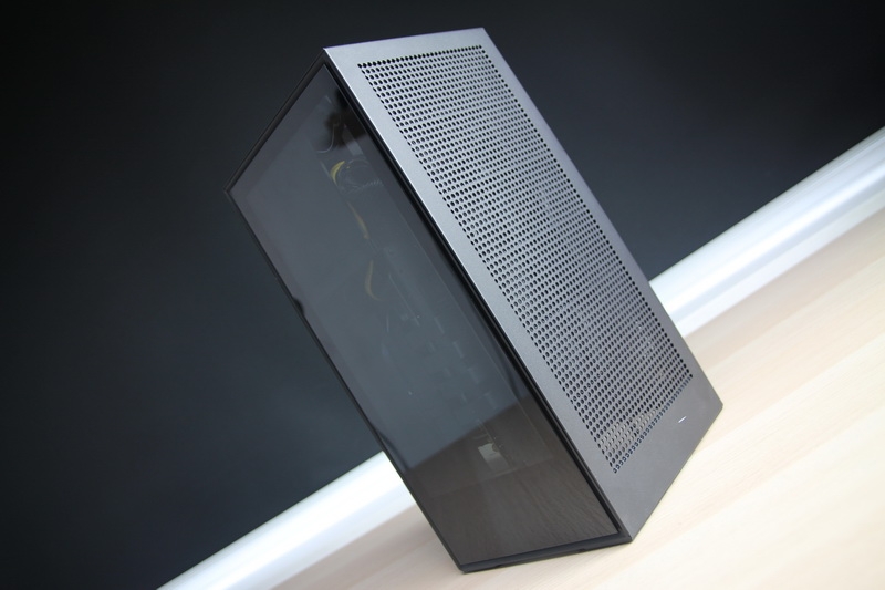 Test obudowy NZXT H1