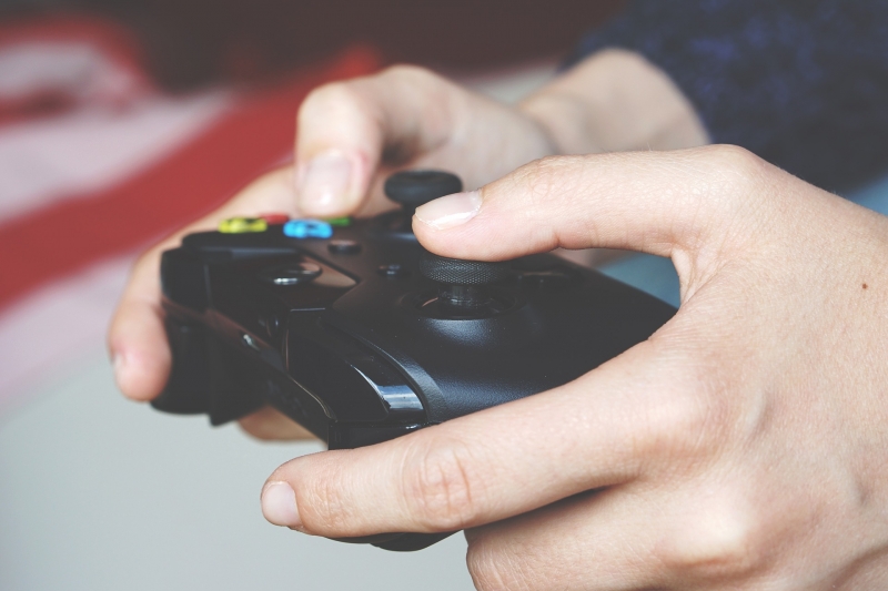 Telewizja dla graczy – gdzie oglądać kanały gamingowe Polsat Games i Gametoon?