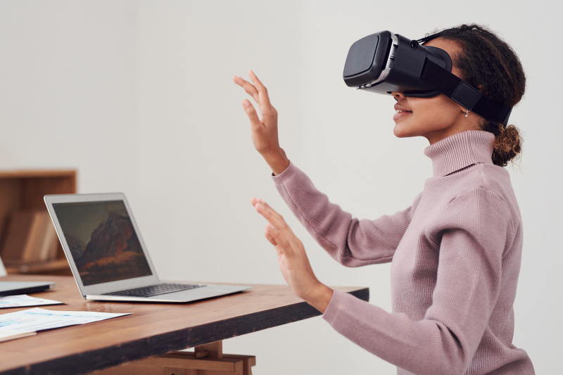 Gry w wirtualnej rzeczywistości – jaki Internet do gier VR wybrać?