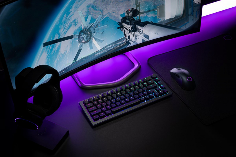 Premiera: Cooler Master CK721 - uniwersalny mechanik do pracy i zabawy
