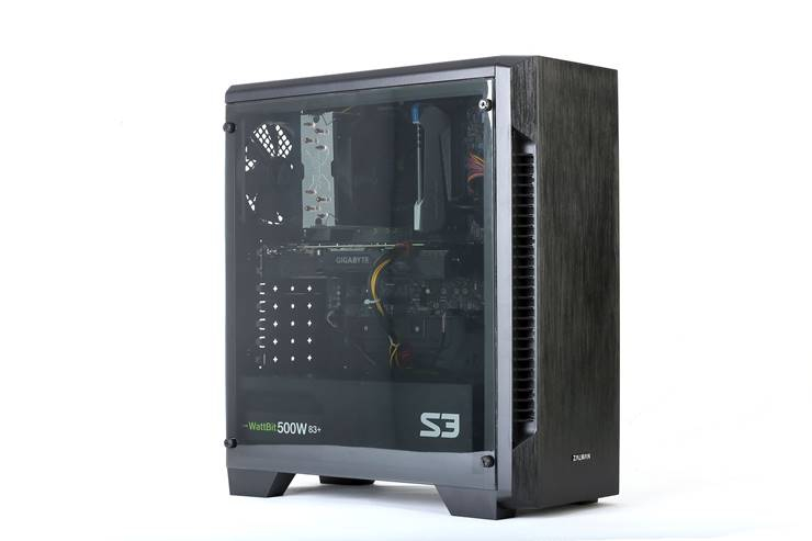 Zalman S3 TG - przestronna obudowa z trzema wentylatorami