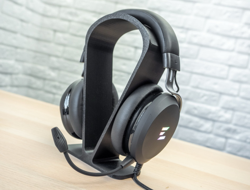 Test headsetu Zalman ZM-HPS610