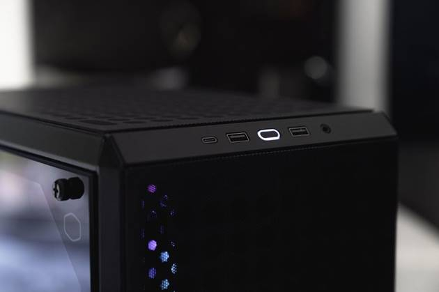 Premiera: Cooler Master MasterBox Q300L V2 — odświeżona wersja popularnej obudowy mATX