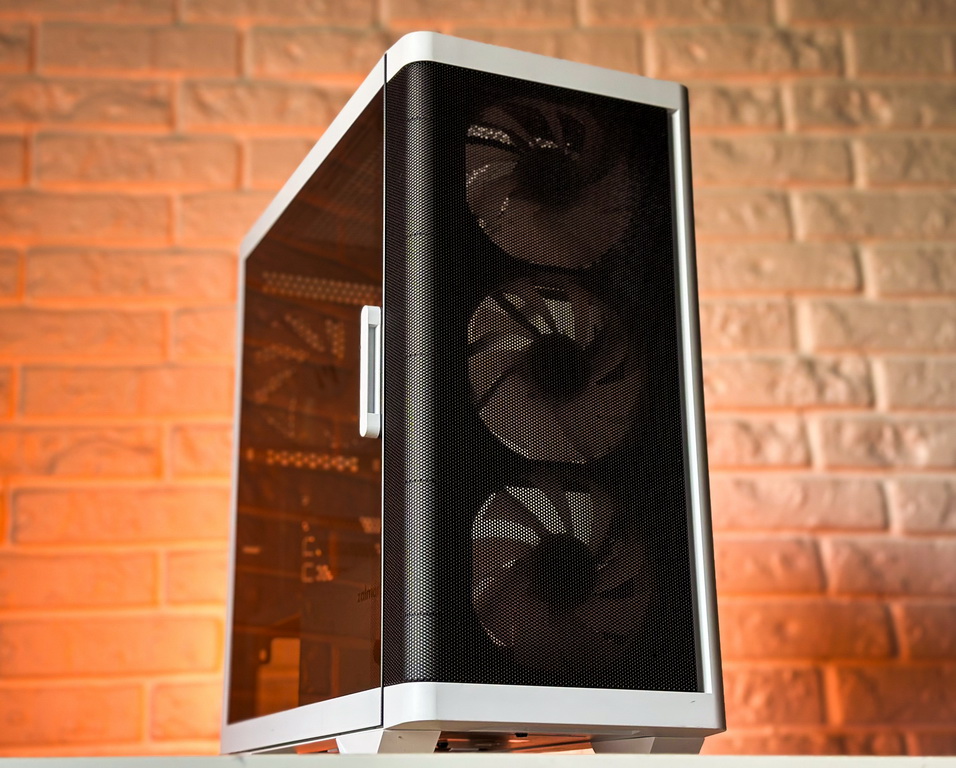 zalman m4 white