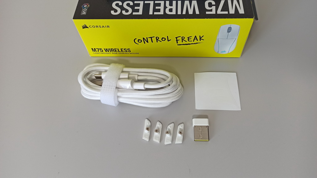 Corsair M75 Wireless