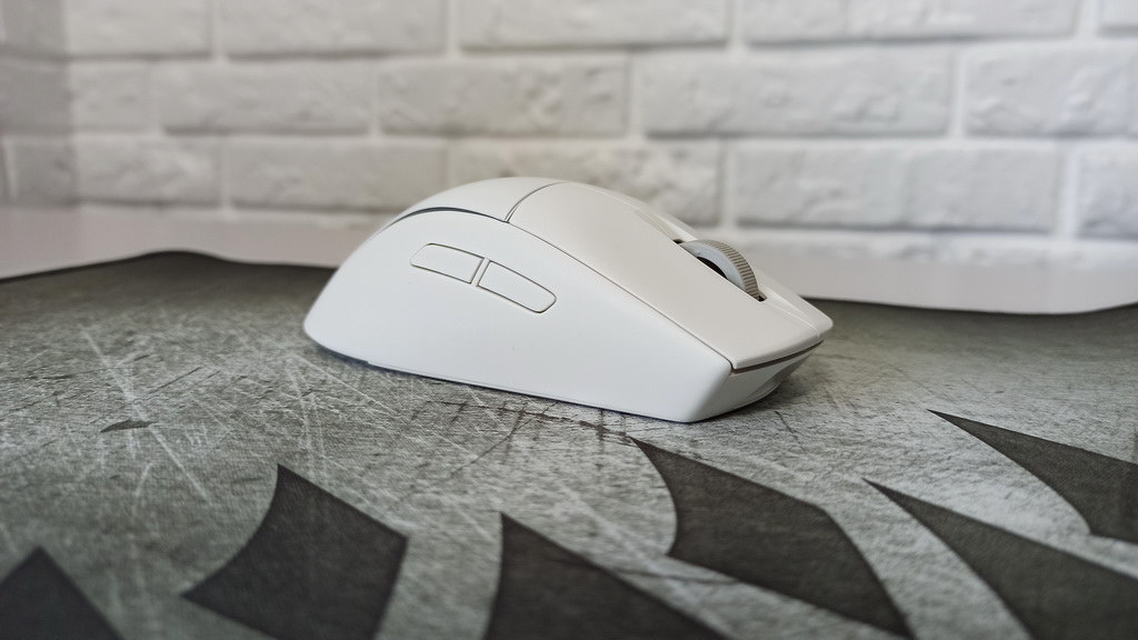Corsair M75 Wireless
